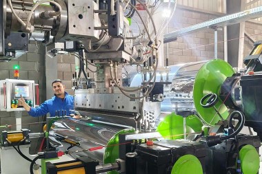 Пуштање во употреба на производствена линија на ПЕТ-листови на лице место за египетски решенија за клиенти